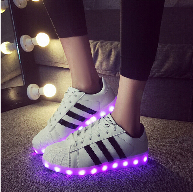 adidas lumineuse superstar