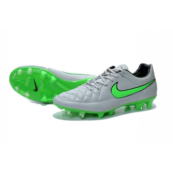 nike tiempo legend 2014